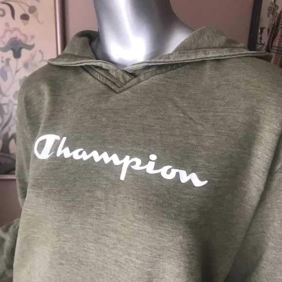 Champion Women's Medium Green Hoodie Cropped Sweatshirt - Picture 3 of 13